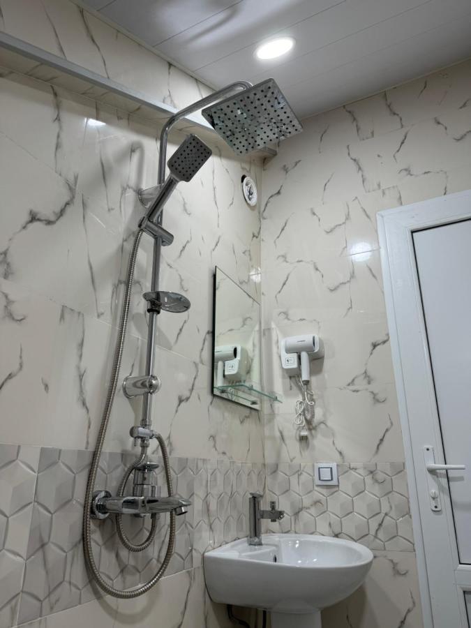 Nikita'S Old Tbilisi Appartement Buitenkant foto